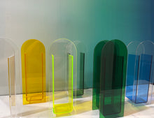 Load image into Gallery viewer, Acrylic Flower Vase