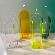 Load image into Gallery viewer, Acrylic Flower Vase