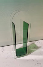 Load image into Gallery viewer, Acrylic Flower Vase