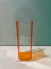 Load image into Gallery viewer, Acrylic Flower Vase