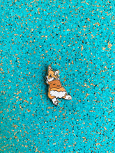 Load image into Gallery viewer, Corgi Sploot Enamel Pin